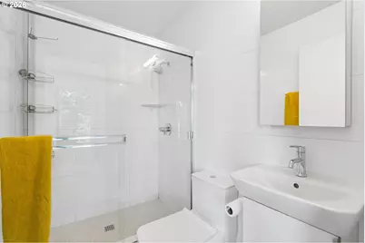 1612 SE Claybourne St, Portland, OR 97202 - Photo 26
