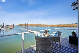 19609 NE Marine Dr, Portland, OR 97230 - Photo 20