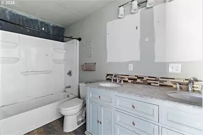 3176 Florida St, Longview, WA 98632 - Photo 14