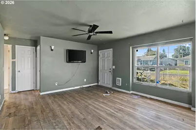 3176 Florida St, Longview, WA 98632 - Photo 4
