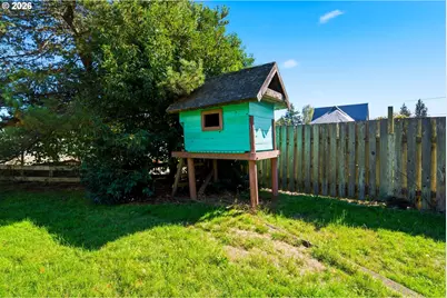 348 NW Yamhill St, Sheridan, OR 97378 - Photo 22