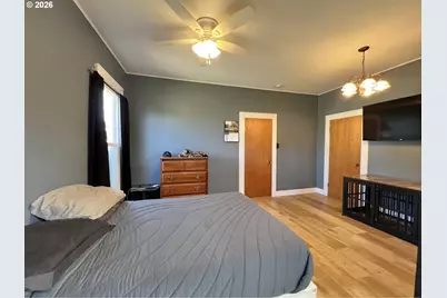 432 Cedar St, Myrtle Point, OR 97458 - Photo 18