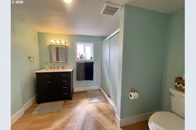 432 Cedar St, Myrtle Point, OR 97458 - Photo 14