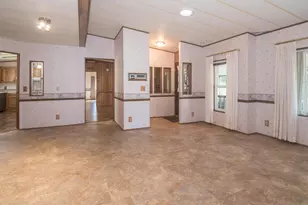 7858 SE King Rd, Milwaukie, OR 97222 - Photo 6