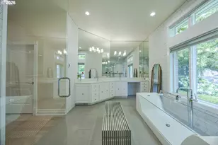 1564 Regency Dr, Eugene, OR 97401 - Photo 34