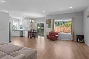 518 Red Cedar Ln, Salem, OR 97301 - Photo 6
