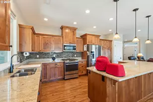 895 Valley Vista St, Sutherlin, OR 97479 - Photo 14