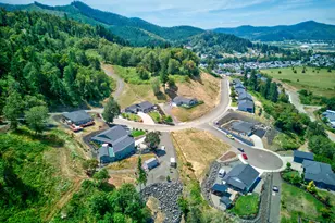 895 Valley Vista St, Sutherlin, OR 97479 - Photo 44