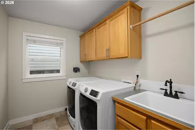 16368 NW Graf St, Portland, OR 97229 - Photo 26