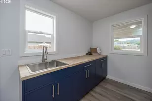 2624 48th Ave, Longview, WA 98632 - Photo 24