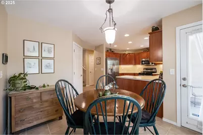 1462 NW Chardonnay Dr, McMinnville, OR 97128 - Photo 22