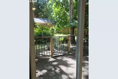 2562 Brittania Pl, Eugene, OR 97405 - Photo 24