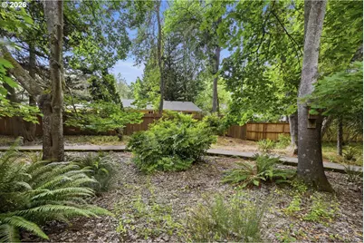 2562 Brittania Pl, Eugene, OR 97405 - Photo 26