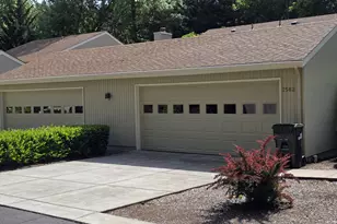 2562 Brittania Pl, Eugene, OR 97405 - Photo 1