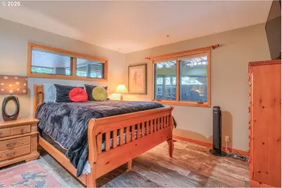 57665 Aspen Ln, Sunriver, OR 97707 - Photo 26