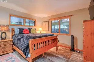57665 Aspen Ln, Sunriver, OR 97707 - Photo 26