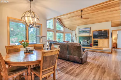 57665 Aspen Ln, Sunriver, OR 97707 - Photo 8
