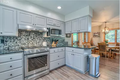 57665 Aspen Ln, Sunriver, OR 97707 - Photo 10