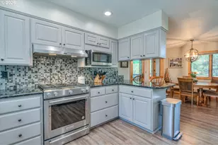 57665 Aspen Ln, Sunriver, OR 97707 - Photo 10