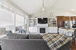 35640 Elk Meadows Dr, Saint Helens, OR 97051 - Photo 6