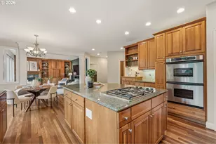 2760 NW Birkendene St, Portland, OR 97229 - Photo 10