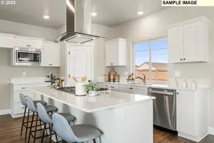 879 NE Laurel Spgs Dr, Hermiston, OR 97838 - Photo 18