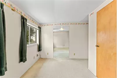 11333 NE Morris St, Portland, OR 97220 - Photo 18