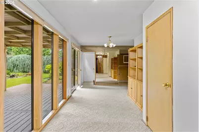 11333 NE Morris St, Portland, OR 97220 - Photo 12