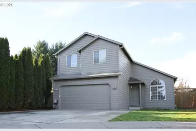 14225 SE Center St, Portland, OR 97236 - Photo 1