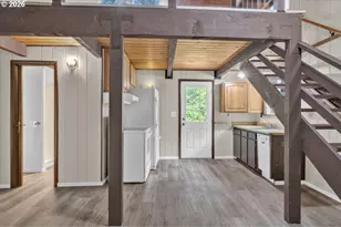 88046 Leeward Dr, Florence, OR 97439 - Photo 8