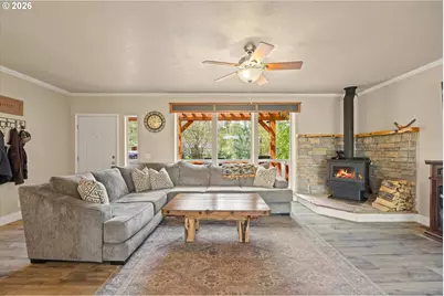 18460 S Clark Ln, Oregon City, OR 97045 - Photo 10