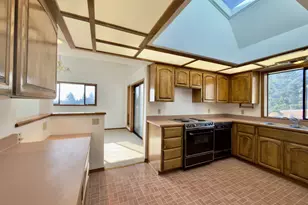 825 Brookhaven Dr, Brookings, OR 97415 - Photo 10