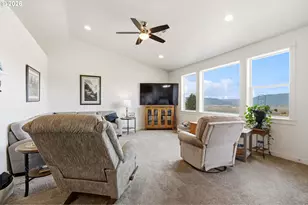 2549 E 18th St, The Dalles, OR 97058 - Photo 12