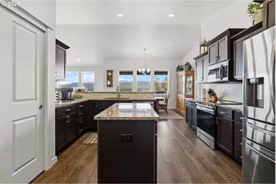 2549 E 18th St, The Dalles, OR 97058 - Photo 22