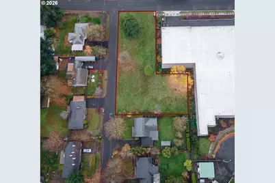 14824 SE Kellogg Ave, Milwaukie, OR 97267 - Photo 8