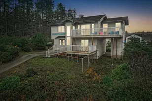3455 SW Fernwood Ln, Waldport, OR 97394 - Photo 2
