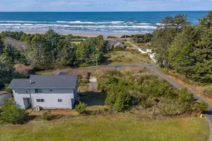 3455 SW Fernwood Ln, Waldport, OR 97394 - Photo 38