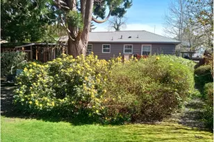 575 N Locust St, Canby, OR 97013 - Photo 2