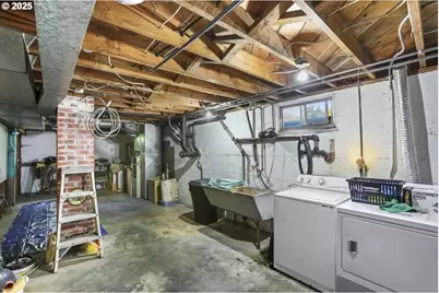 575 N Locust St, Canby, OR 97013 - Photo 30