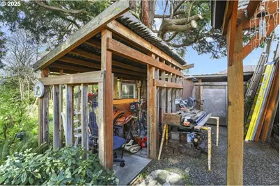 575 N Locust St, Canby, OR 97013 - Photo 44