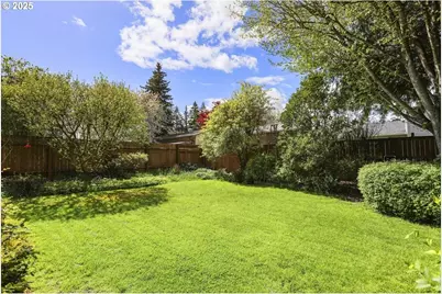 575 N Locust St, Canby, OR 97013 - Photo 32