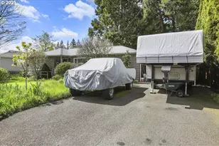 575 N Locust St, Canby, OR 97013 - Photo 46