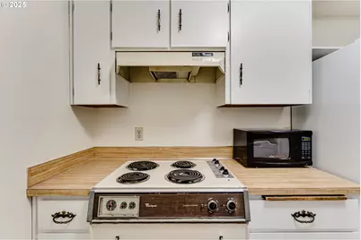 87810 Norman Ave, Veneta, OR 97487 - Photo 12