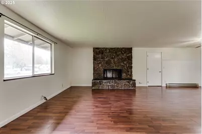 87810 Norman Ave, Veneta, OR 97487 - Photo 6