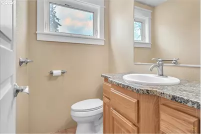 34418 Berg Rd, Warren, OR 97053 - Photo 10