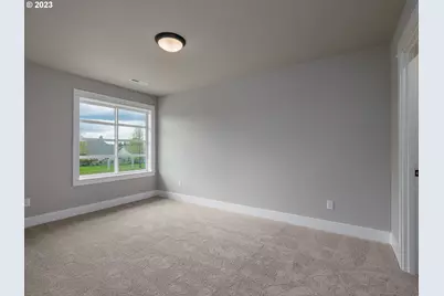 336 Sunday Dr, Creswell, OR 97426 - Photo 24
