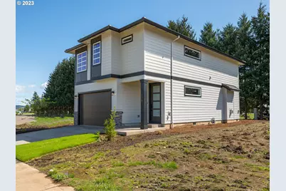 336 Sunday Dr, Creswell, OR 97426 - Photo 2