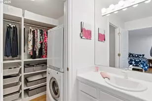 1464 Greentree Cir, Lake Oswego, OR 97034 - Photo 26