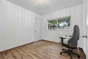 8318 SE Knapp St, Portland, OR 97266 - Photo 22