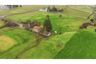 270 Glenwood Ct, Roseburg, OR 97471 - Photo 8